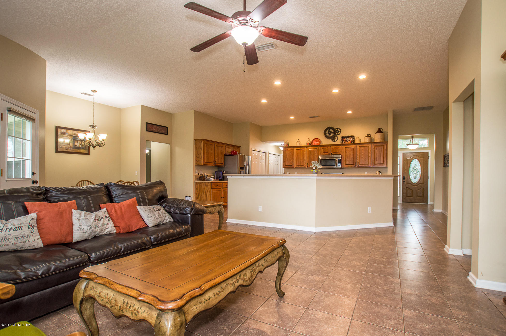 2864 Longleaf Ranch Circle Middleburg, FL 32068 - Photo 24 of 40 Great Room