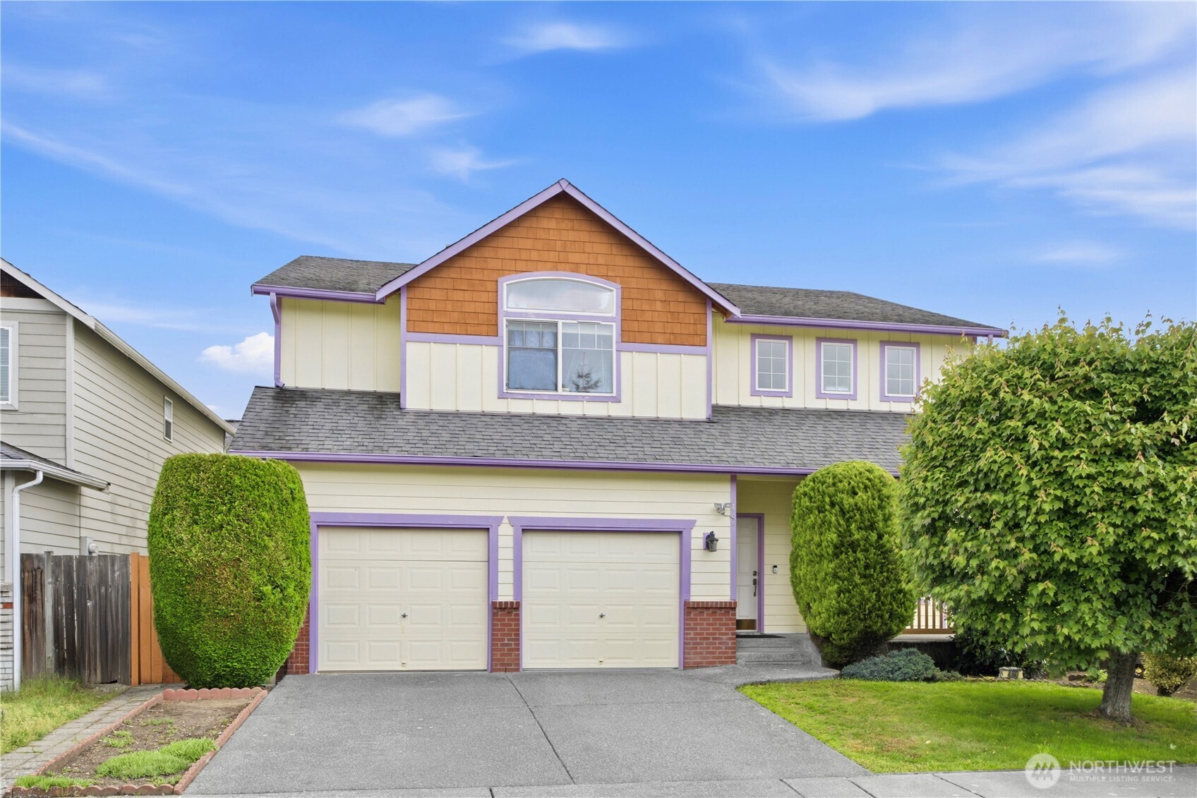 460 Ilwaco Avenue Northeast Renton, WA 98059 - Photo 1 of 16