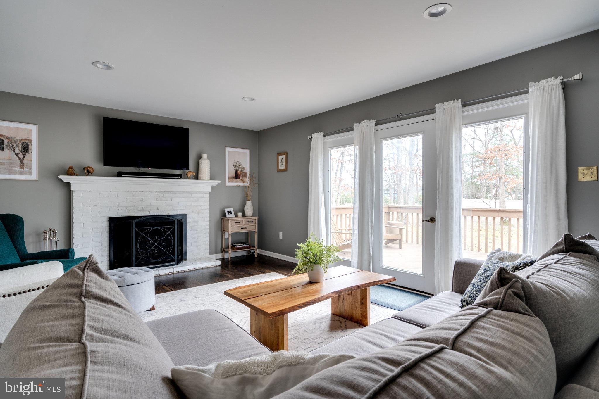 4 Allen Court Tabernacle, NJ 08088 - Photo 10 of 48