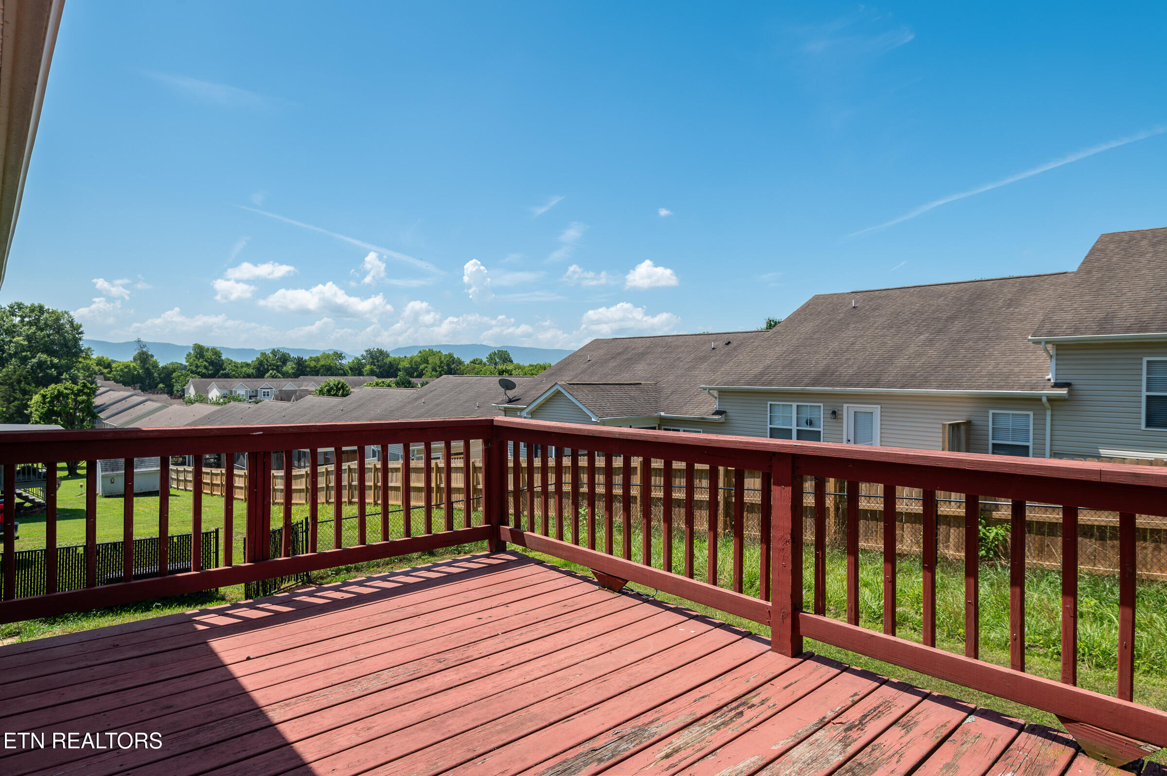 415 Pearl Road Seymour, TN 37865 - Photo 16 of 20 Deck