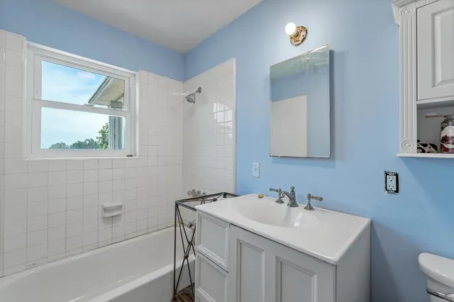 $742,000 | 2163 Gracey Lane, Fallbrook, CA 92028