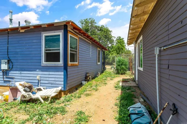 $742,000 | 2163 Gracey Lane, Fallbrook, CA 92028