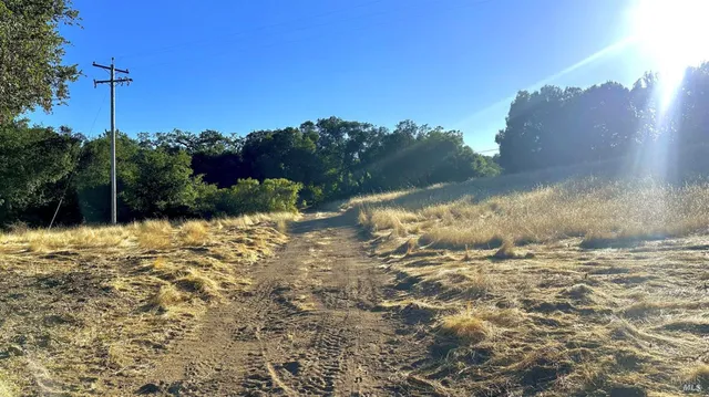 $2,295,000 | 6555-2 Enterprise Road, Glen Ellen, CA 95442