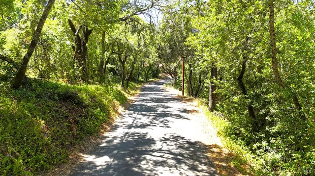 $2,295,000 | 6555-2 Enterprise Road, Glen Ellen, CA 95442