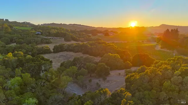 $2,295,000 | 6555-2 Enterprise Road, Glen Ellen, CA 95442