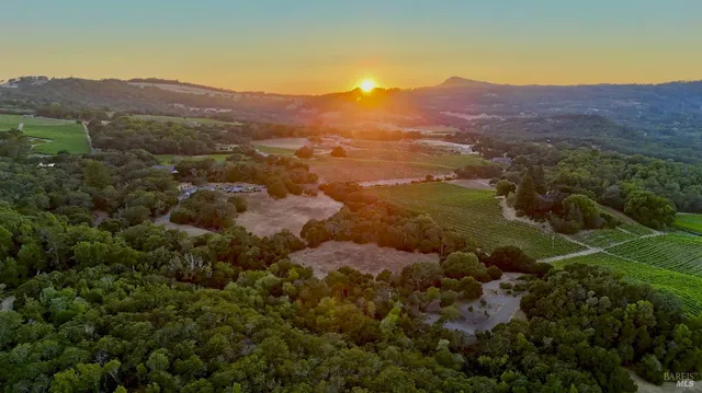 $2,295,000 | 6555-2 Enterprise Road, Glen Ellen, CA 95442