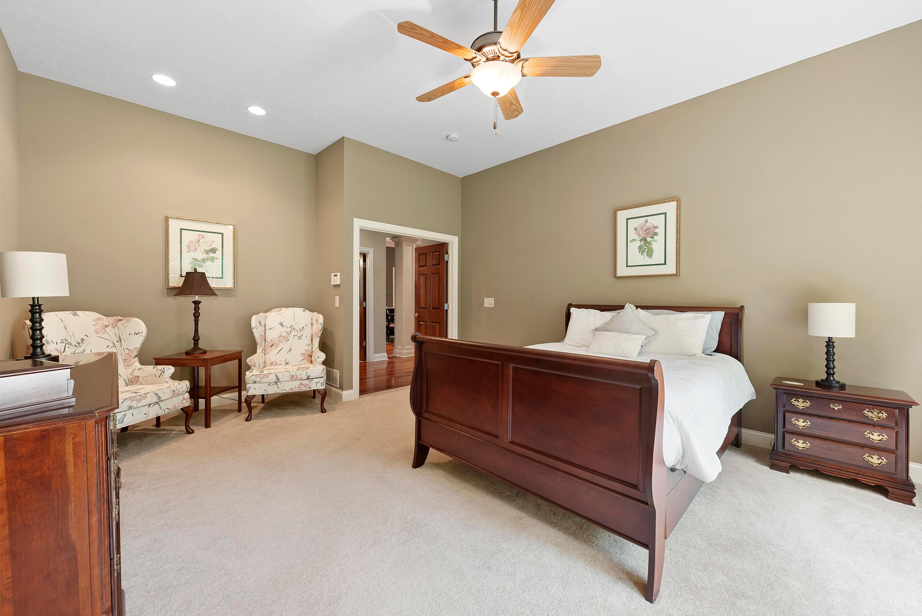 5761 Hughes Road Galena, OH 43021 - Photo 25 of 43 Owners Suite