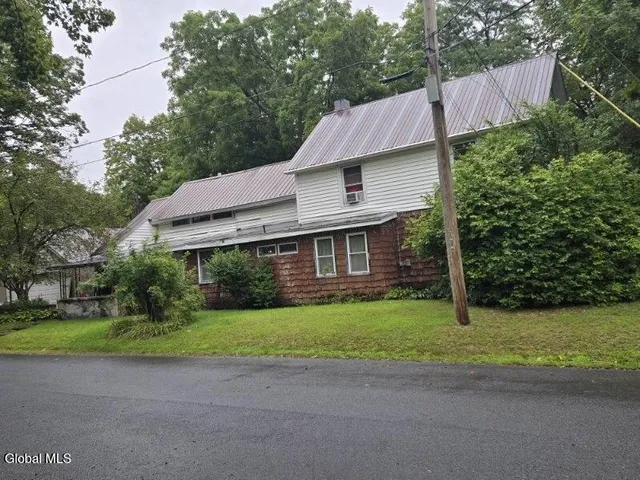 $145,000 | 9 Ferry Street, Hudson Falls, NY 12839