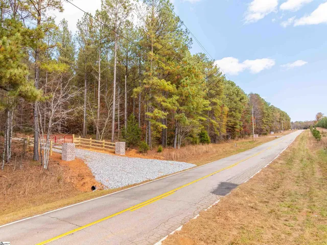 $199,999 | 7 Mill Pine Road, Liberty, SC 29657