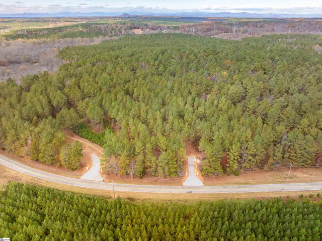 $199,999 | 7 Mill Pine Road, Liberty, SC 29657