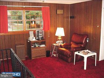 1727 Jill Road Willow Grove, PA 19090 - Photo 5 of 6 Family Room