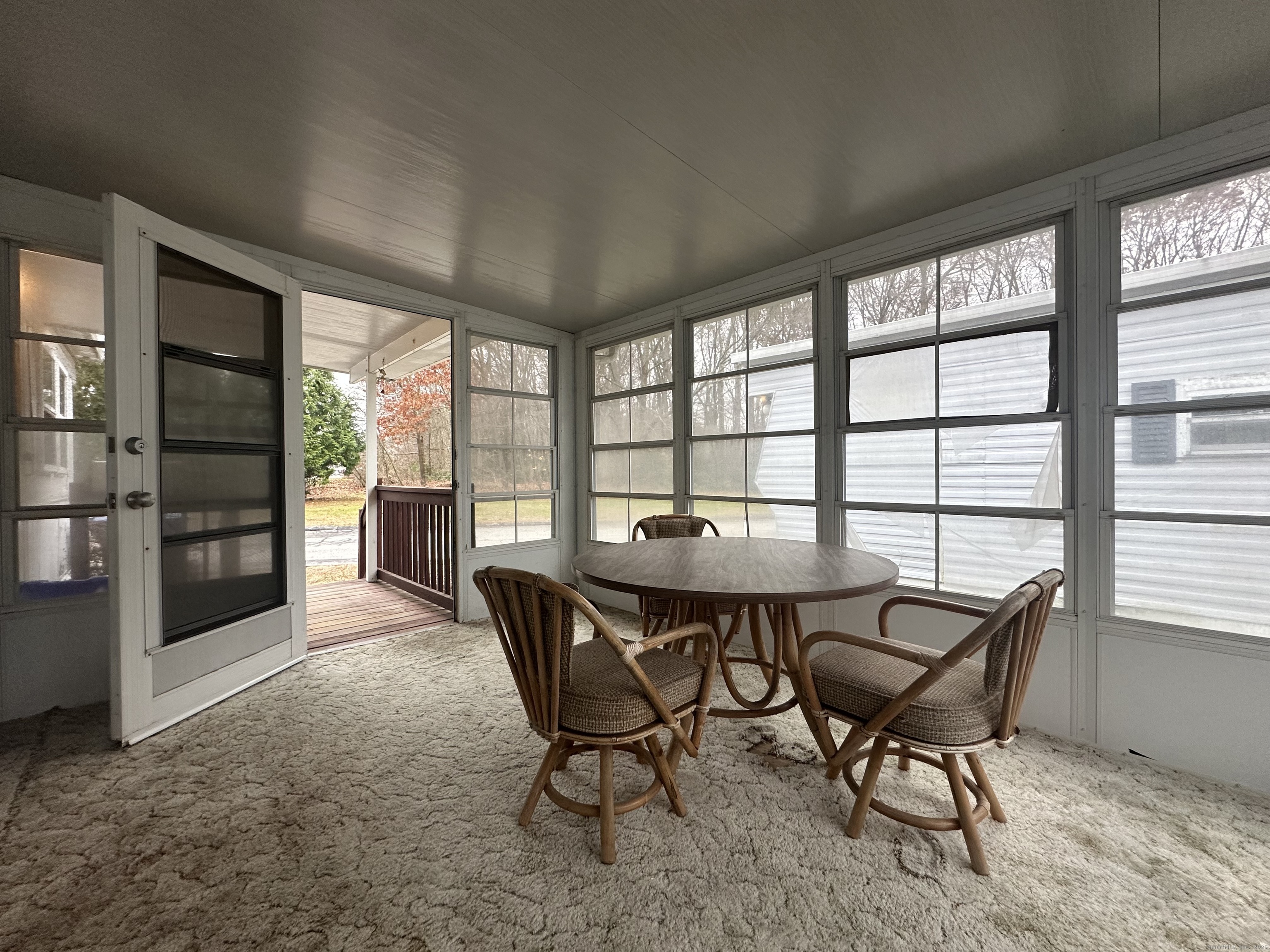 270 Boston Post Road Waterford, CT 06385 - Photo 18 of 20 Screened Porch