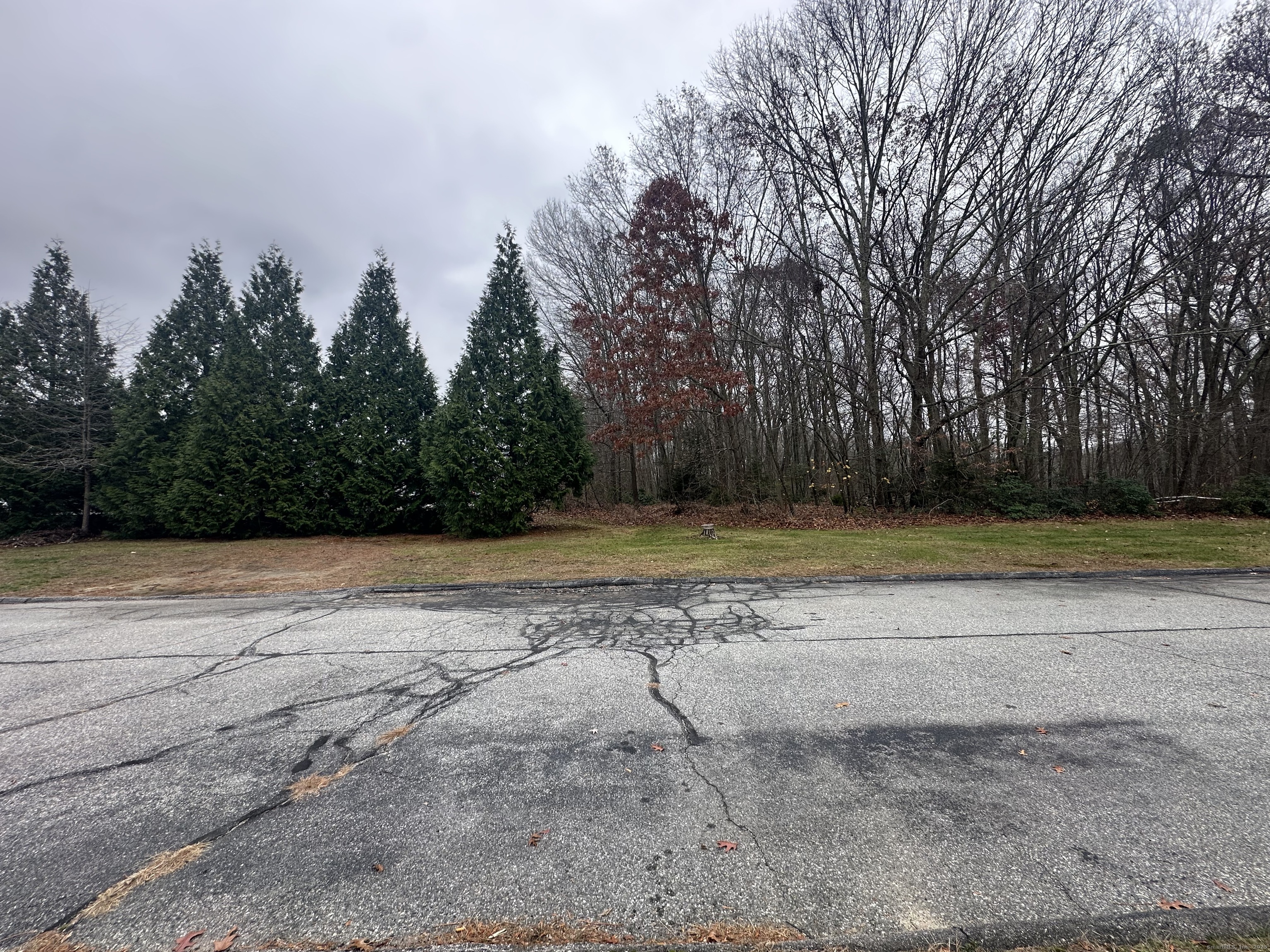 270 Boston Post Road Waterford, CT 06385 - Photo 8 of 20 View from Living Room
