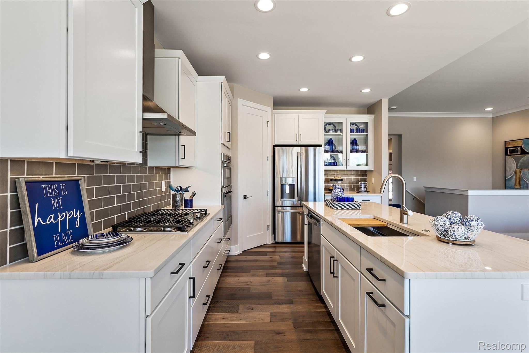 184 Mulberry Lane Rochester, MI 48309 - Photo 19 of 50 2543 Middleton-20.jpg