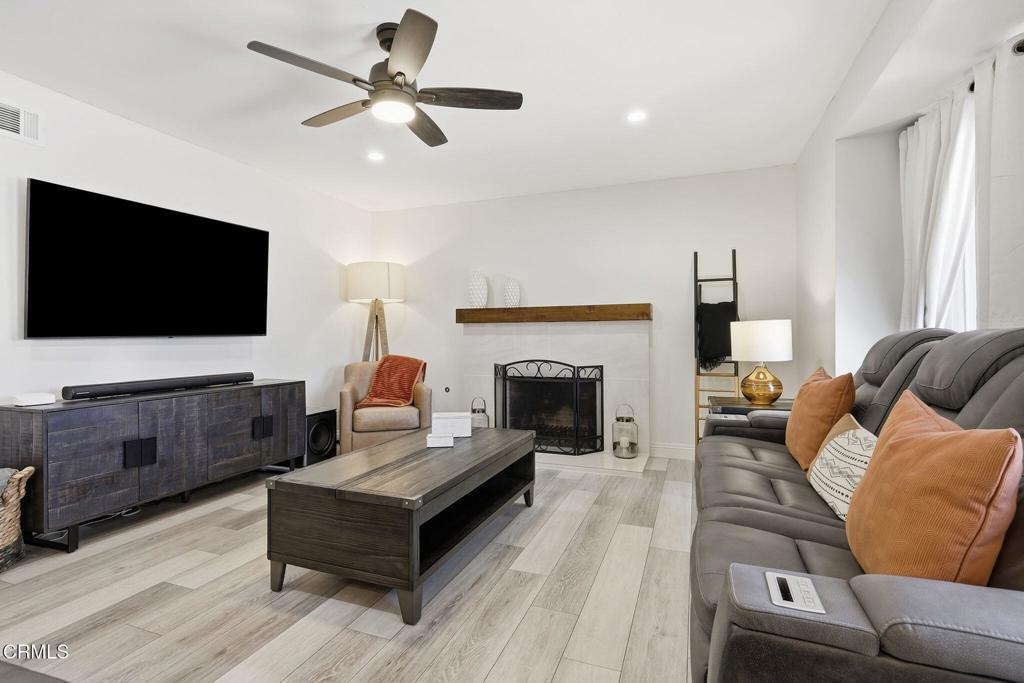 1300 Bluebell Street Oxnard, CA 93036 - Photo 8 of 43 Gallery Image 8