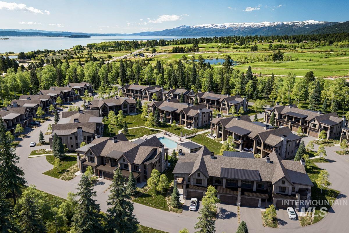 4 Dockside Circle Donnelly, ID 83615 - Photo 15 of 16 Bird's eye view of a water and mountain view