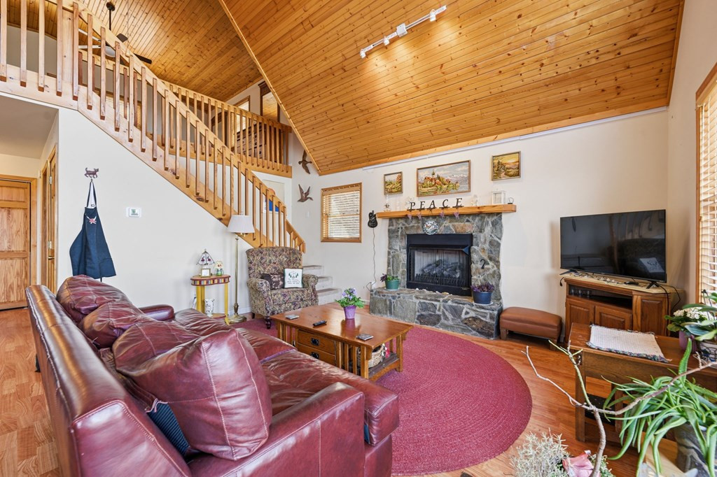 729 Canterbury Road Murphy, NC 28906 - Photo 19 of 49