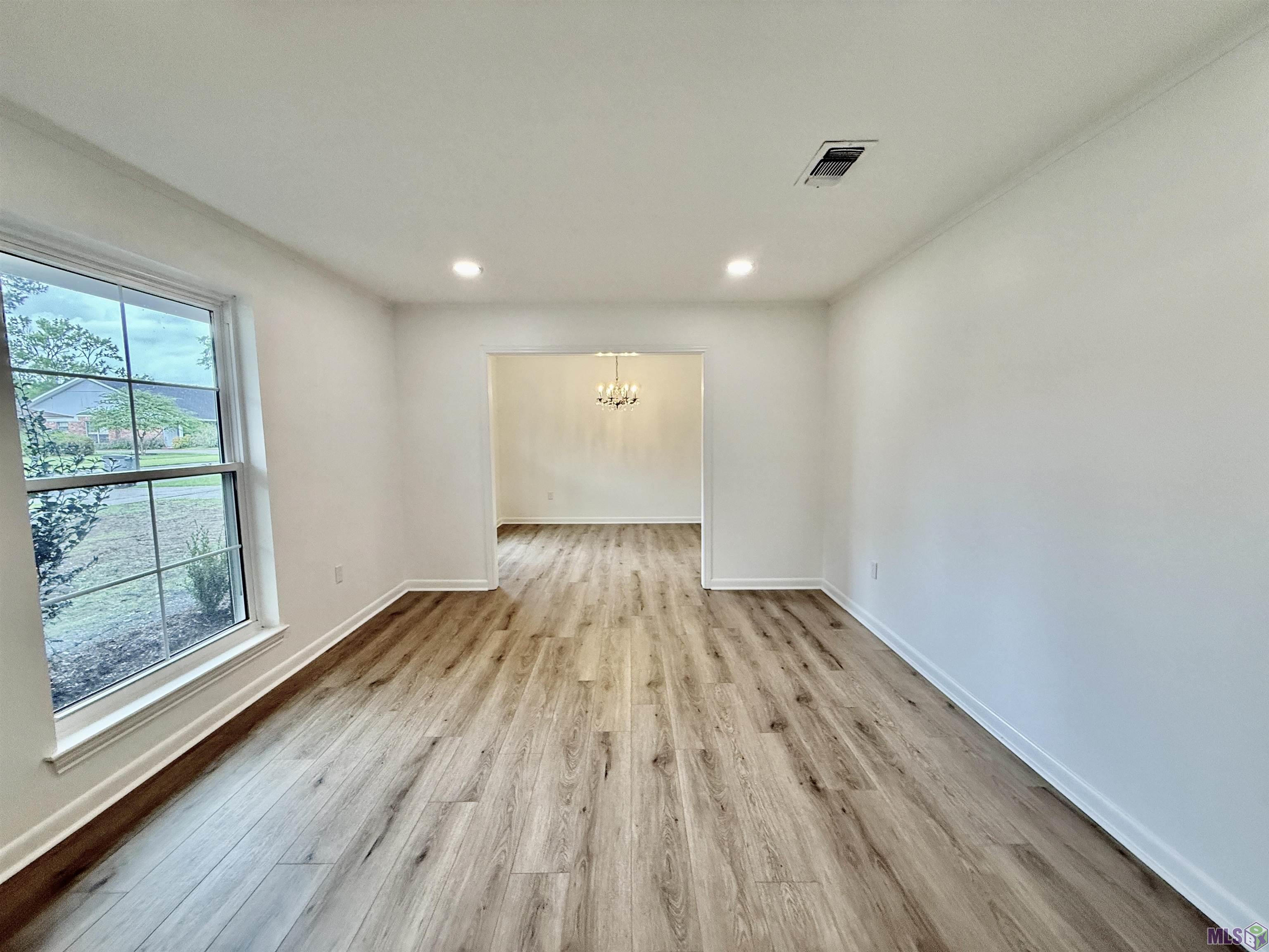 1404 Rue Desiree Baton Rouge, LA 70810 - Photo 4 of 18