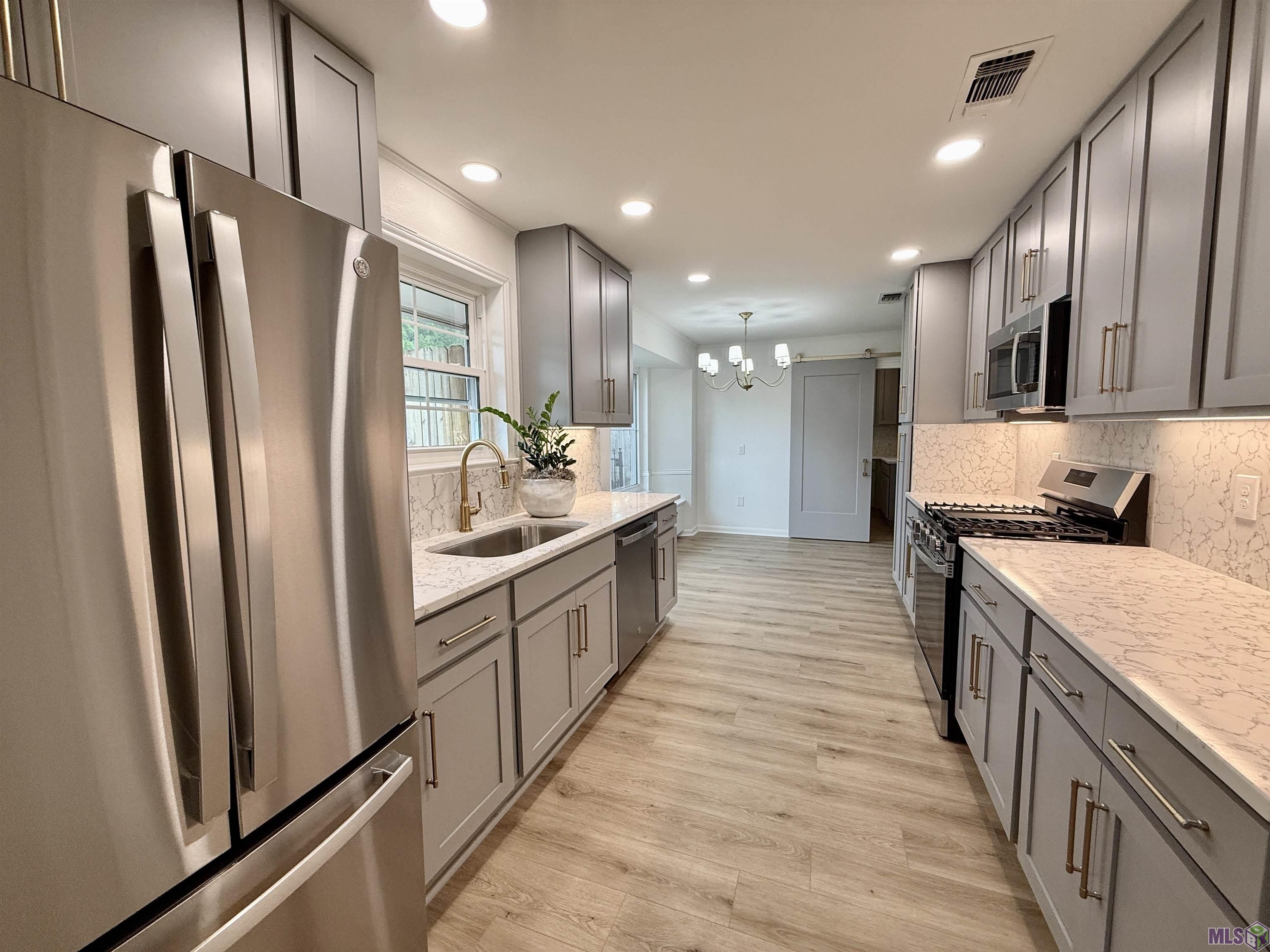 1404 Rue Desiree Baton Rouge, LA 70810 - Photo 6 of 18