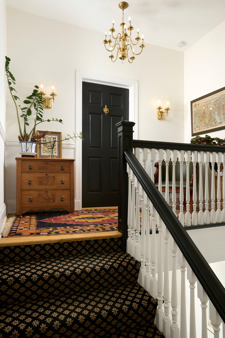 635 West Sheridan Road, Unit 3 Chicago, IL 60613 - Photo 43 of 48 a view of entryway