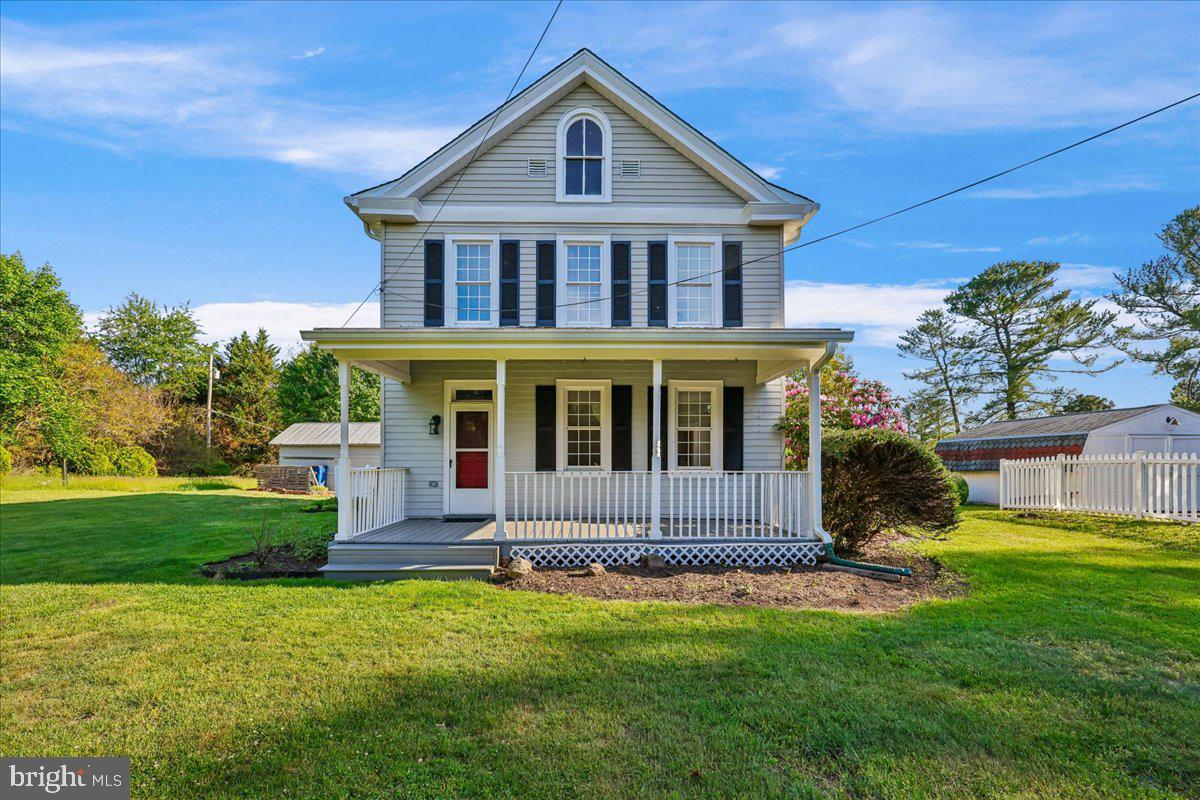 22165 Big Woods Road Dickerson, MD 20842 - Photo 1 of 28 Front