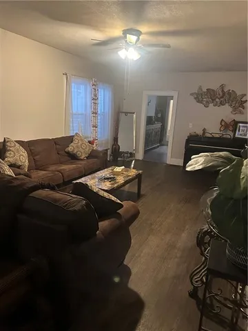 $167,000 | 3823 Ruby Avenue, Kansas City, KS 66106