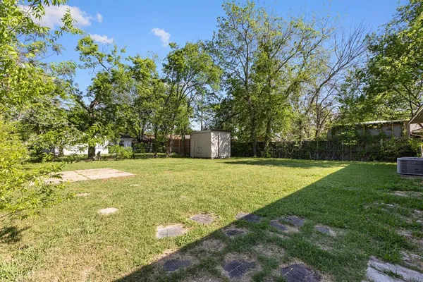 $2,400 | 1706 Dorothy Drive, Grand Prairie, TX 75051