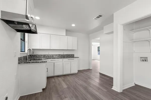 $2,400 | 1706 Dorothy Drive, Grand Prairie, TX 75051