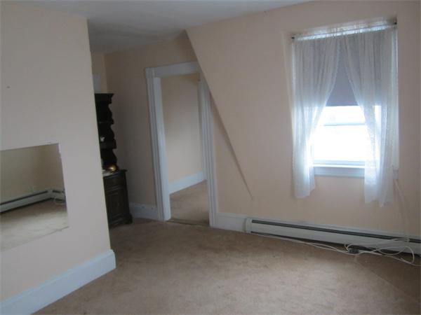 180-184 Mammoth Road Lowell, MA 01854 - Photo 11 of 13 Gallery Image 11