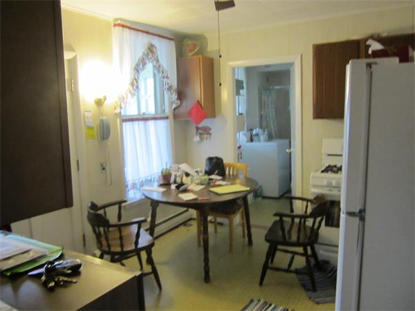 180-184 Mammoth Road Lowell, MA 01854 - Photo 3 of 13 Gallery Image 3
