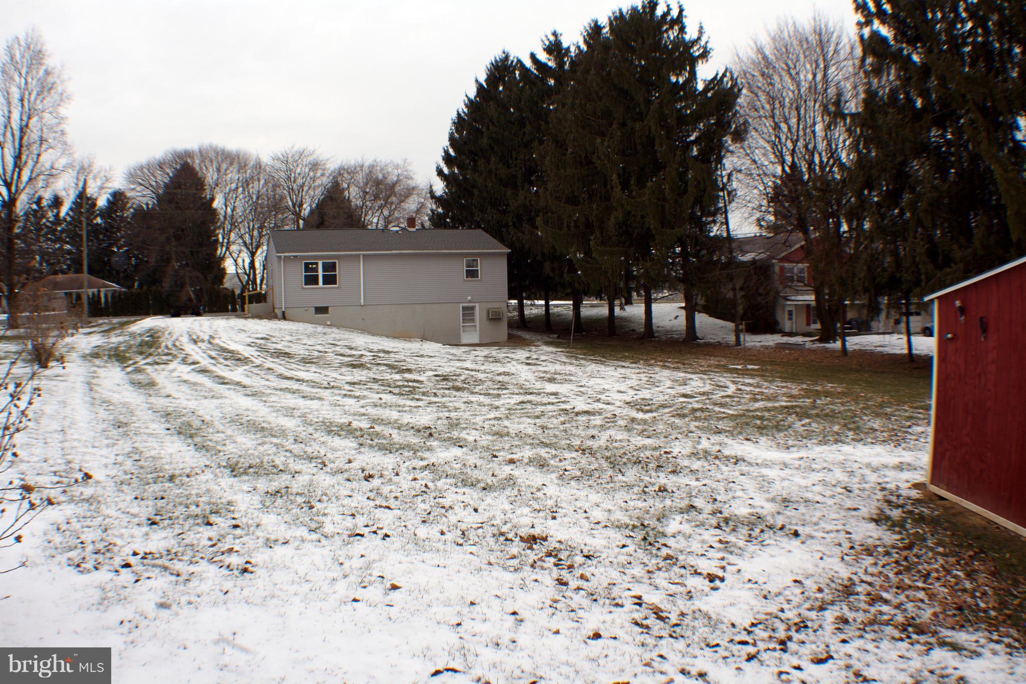 934 Mt Zion Road Lebanon, PA 17046 - Photo 2 of 25 Gallery Image 2