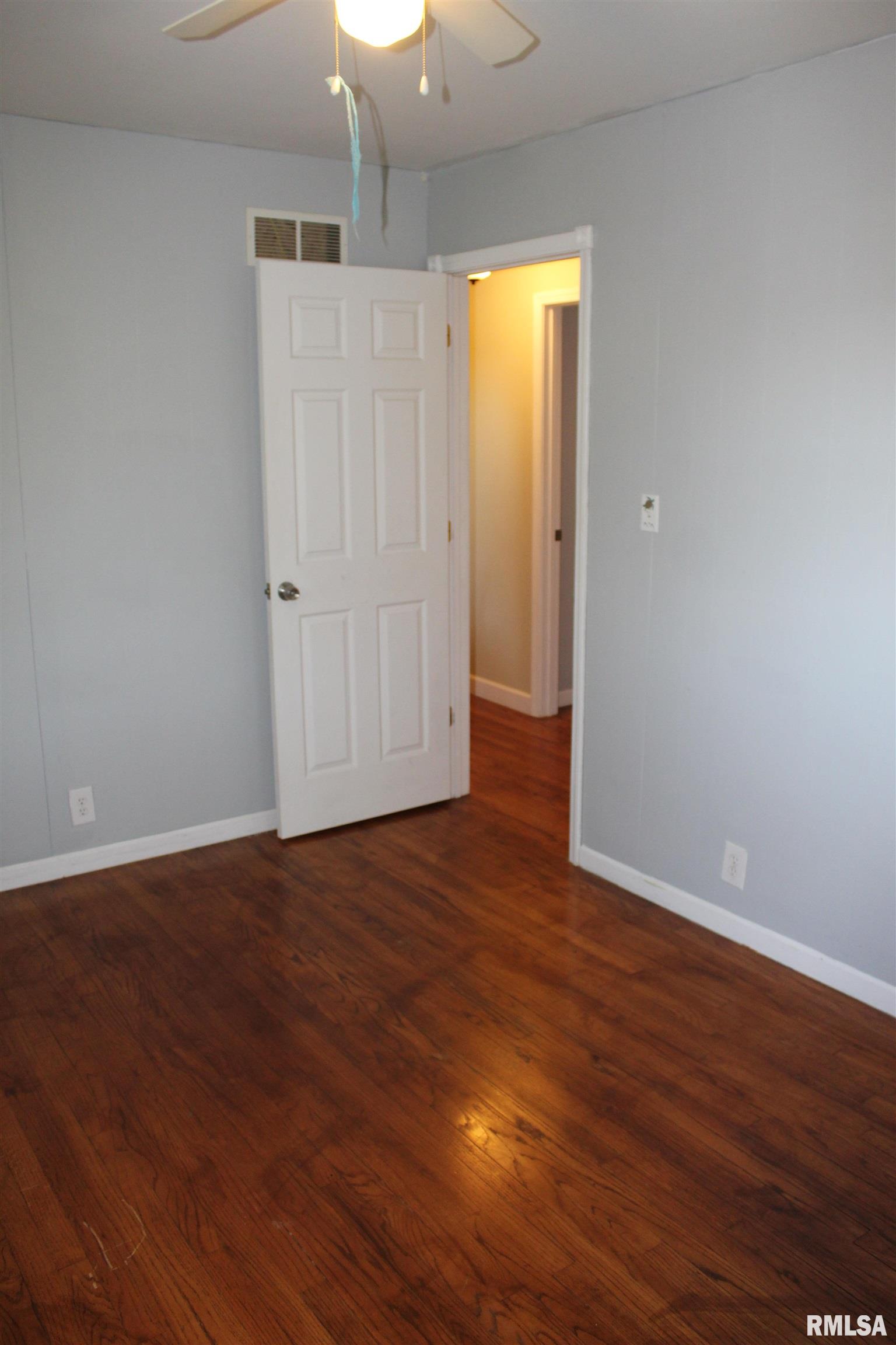 20404 West Smithville Road Trivoli, IL 61569 - Photo 28 of 62