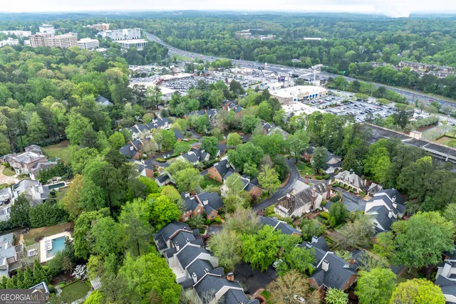$1,100,000 | 53 Paces W Drive Northwest, Atlanta, GA 30327