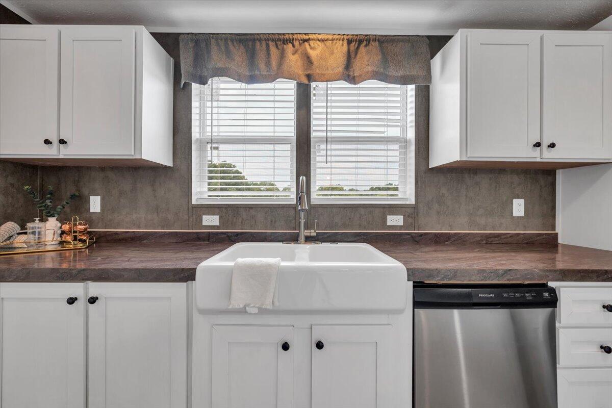 1844 Fiddler Creek Road Bedford, VA 24523 - Photo 13 of 37 15-MIB09929