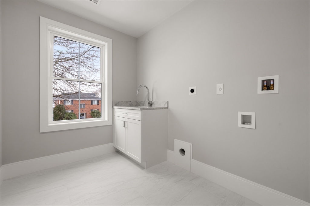 237 California Street, Unit 237 Newton, MA 02458 - Photo 28 of 41