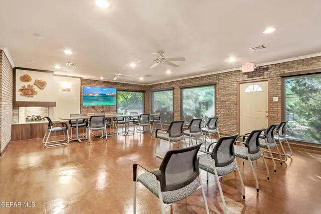 $225,000 | 4800 North Stanton Street, Unit 188, El Paso, TX 79902