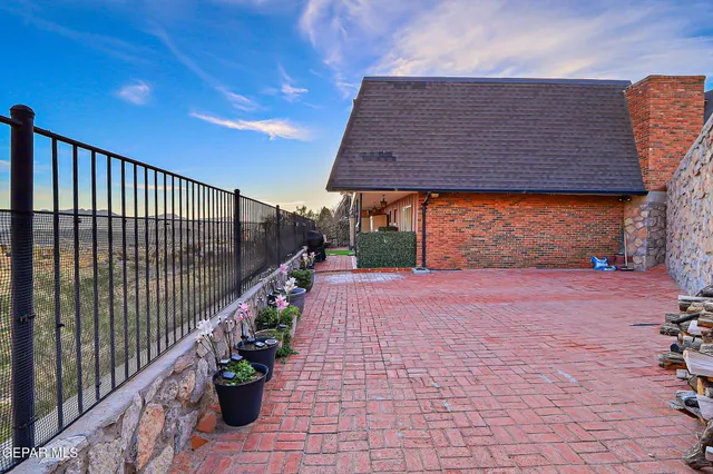 $225,000 | 4800 North Stanton Street, Unit 188, El Paso, TX 79902