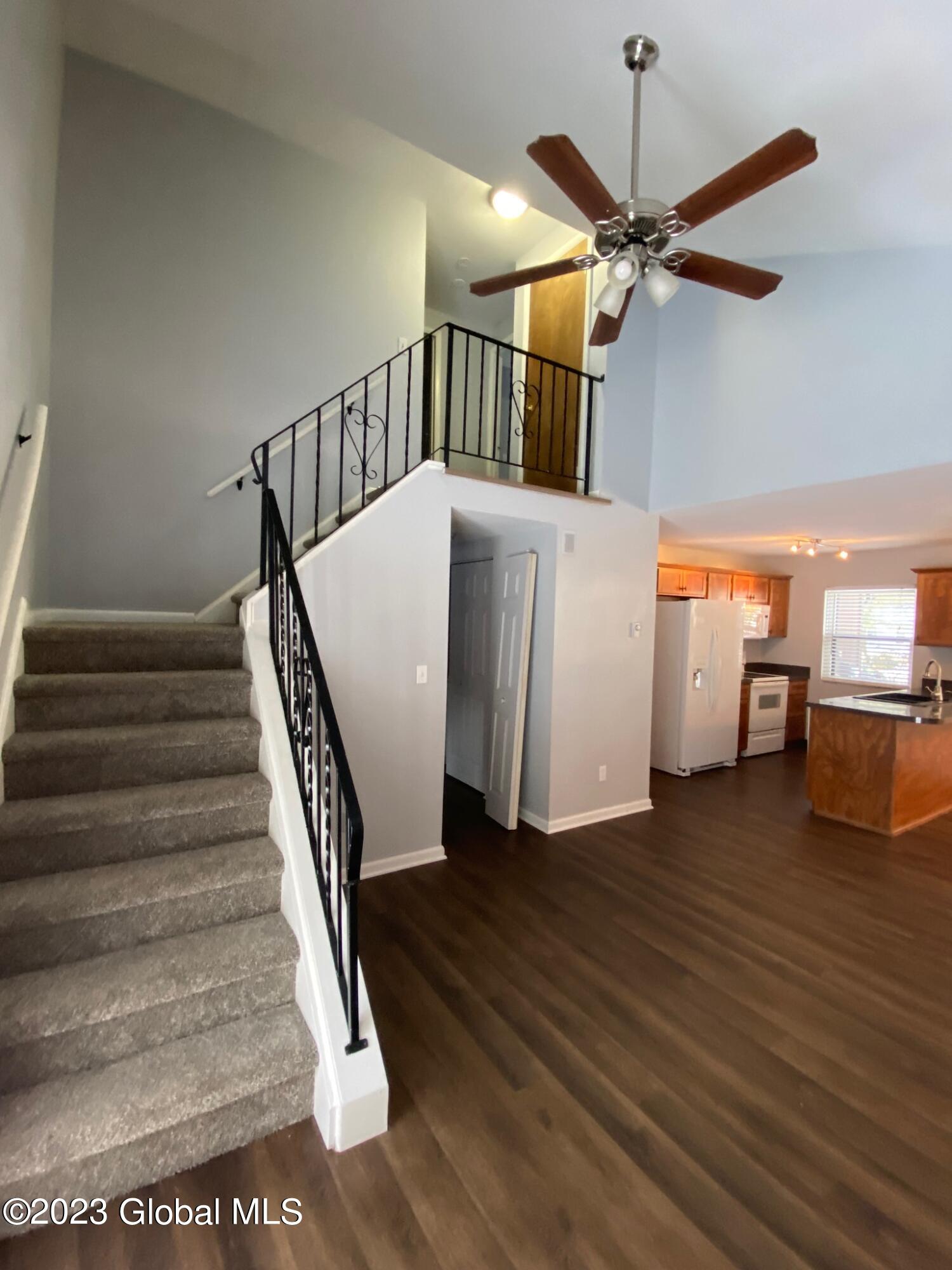 9 Wake Robin Road Malta, NY 12020 - Photo 11 of 17 ACB2DB09-69AD-41D3-8ABA-5E2DD00EE08B