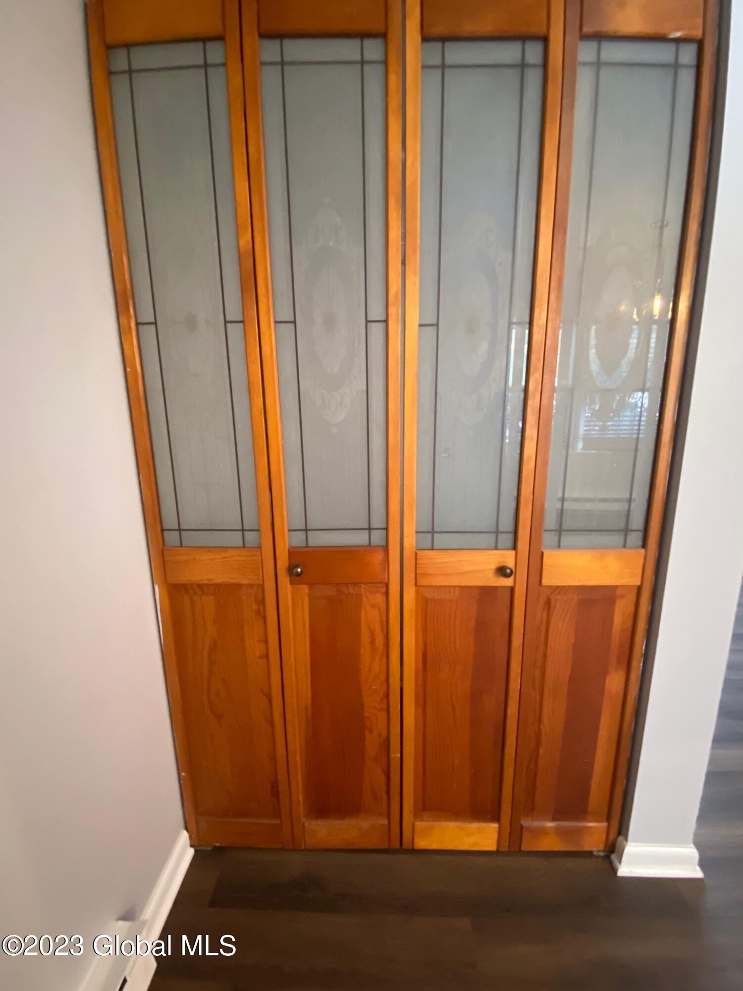 9 Wake Robin Road Malta, NY 12020 - Photo 3 of 17 099A25A8-96BF-43FE-ACDF-F245668C7CD9