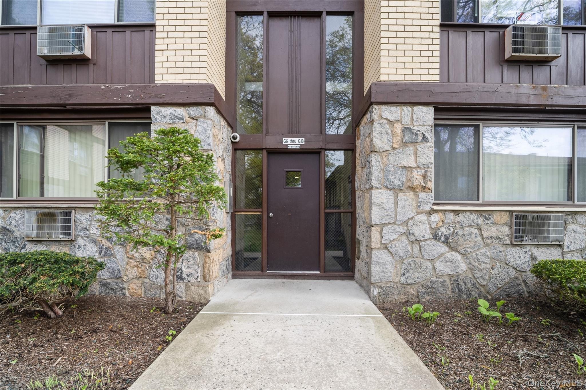 252 North Main Street, Unit G12 Spring Valley, NY 10977 - Photo 2 of 20