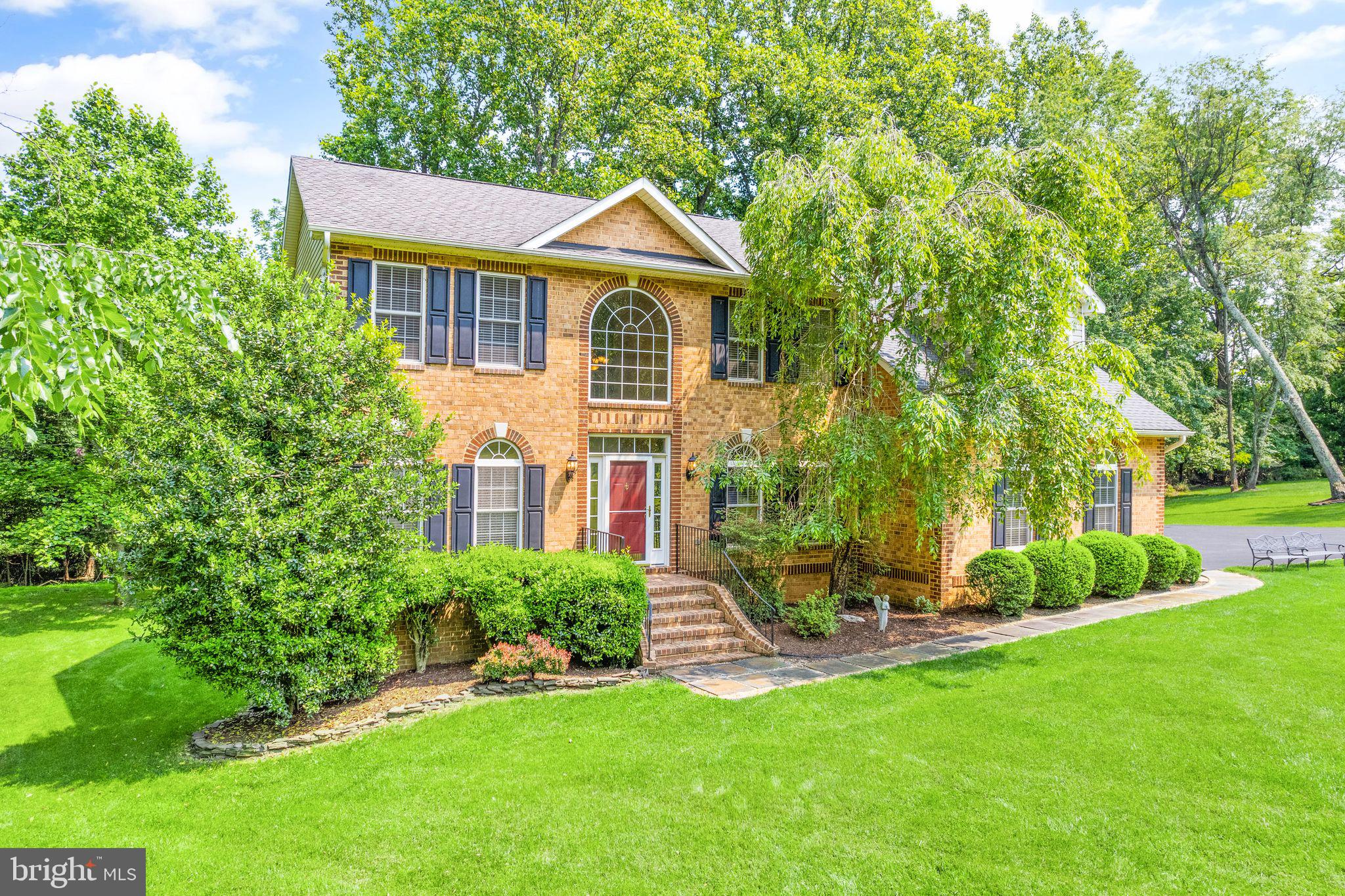 7059 Kelly Road Warrenton, VA 20187 - Photo 1 of 75 Gallery Image 1