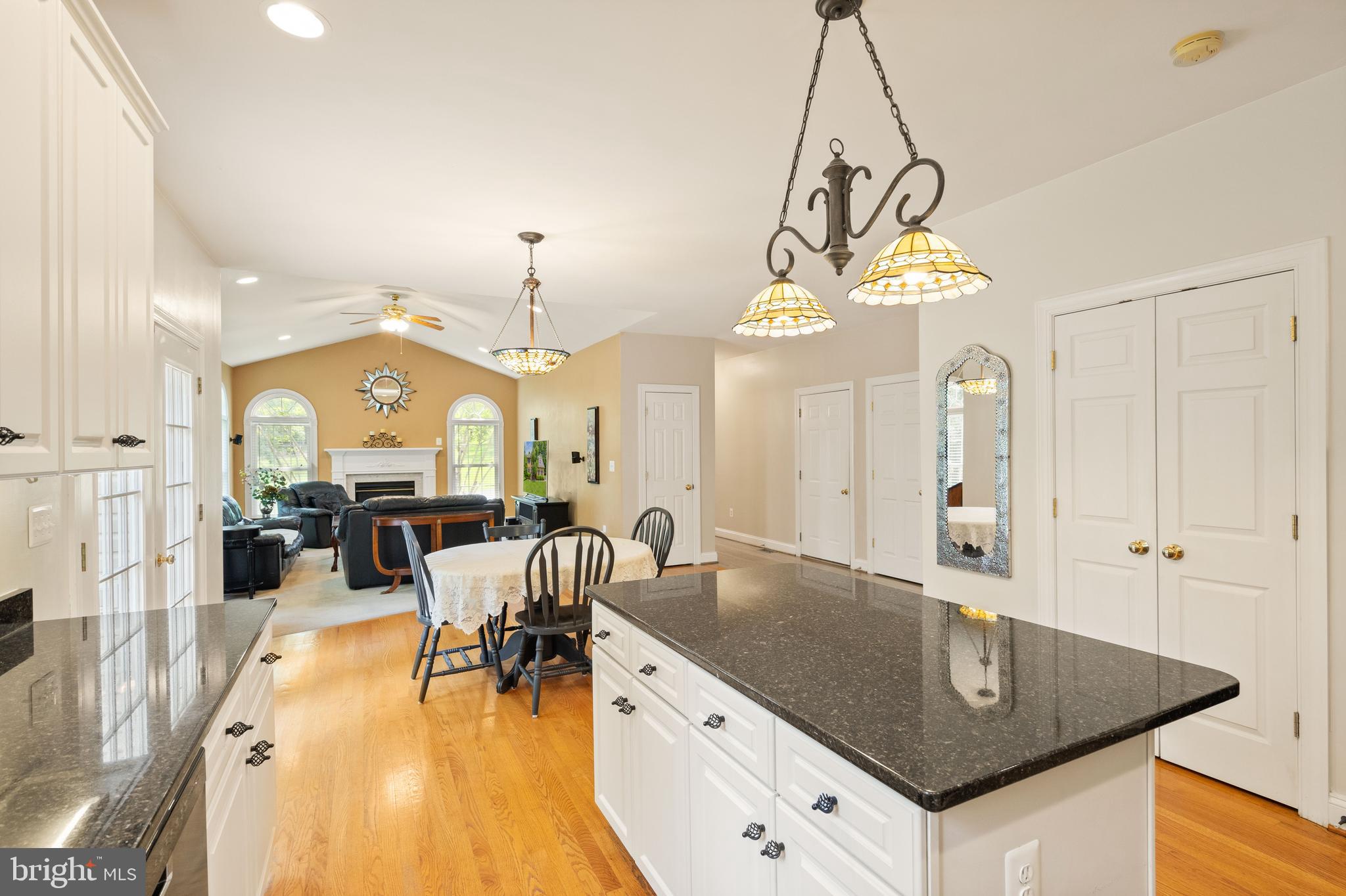 7059 Kelly Road Warrenton, VA 20187 - Photo 24 of 75 Gallery Image 24