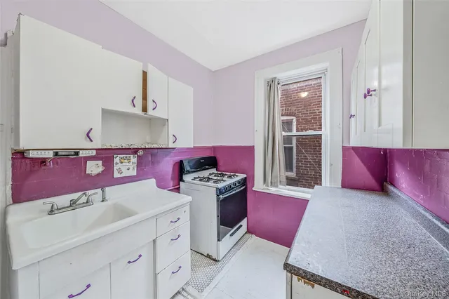 $950,000 | 11 Norwood Avenue | East New York