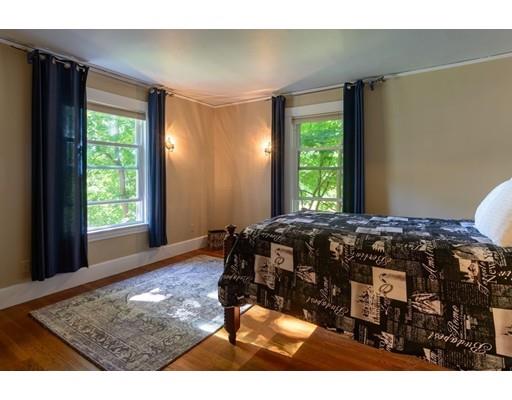 34 Seaward Road Wellesley, MA 02481 - Photo 13 of 18