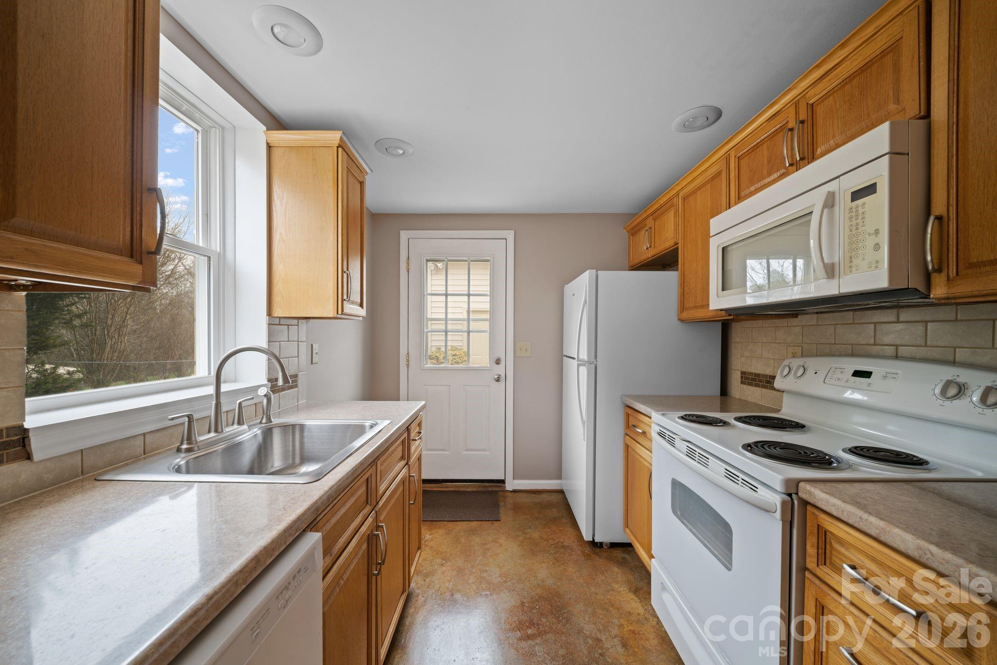 26 Cedar Hill Road Asheville, NC 28806 - Photo 23 of 40