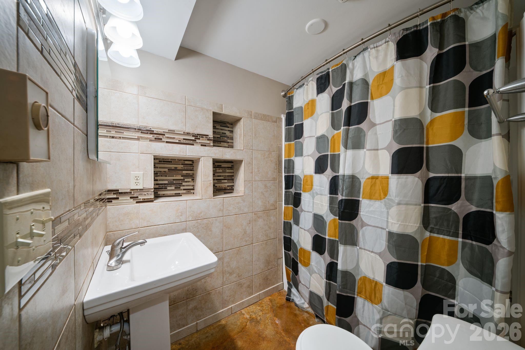 26 Cedar Hill Road Asheville, NC 28806 - Photo 27 of 40