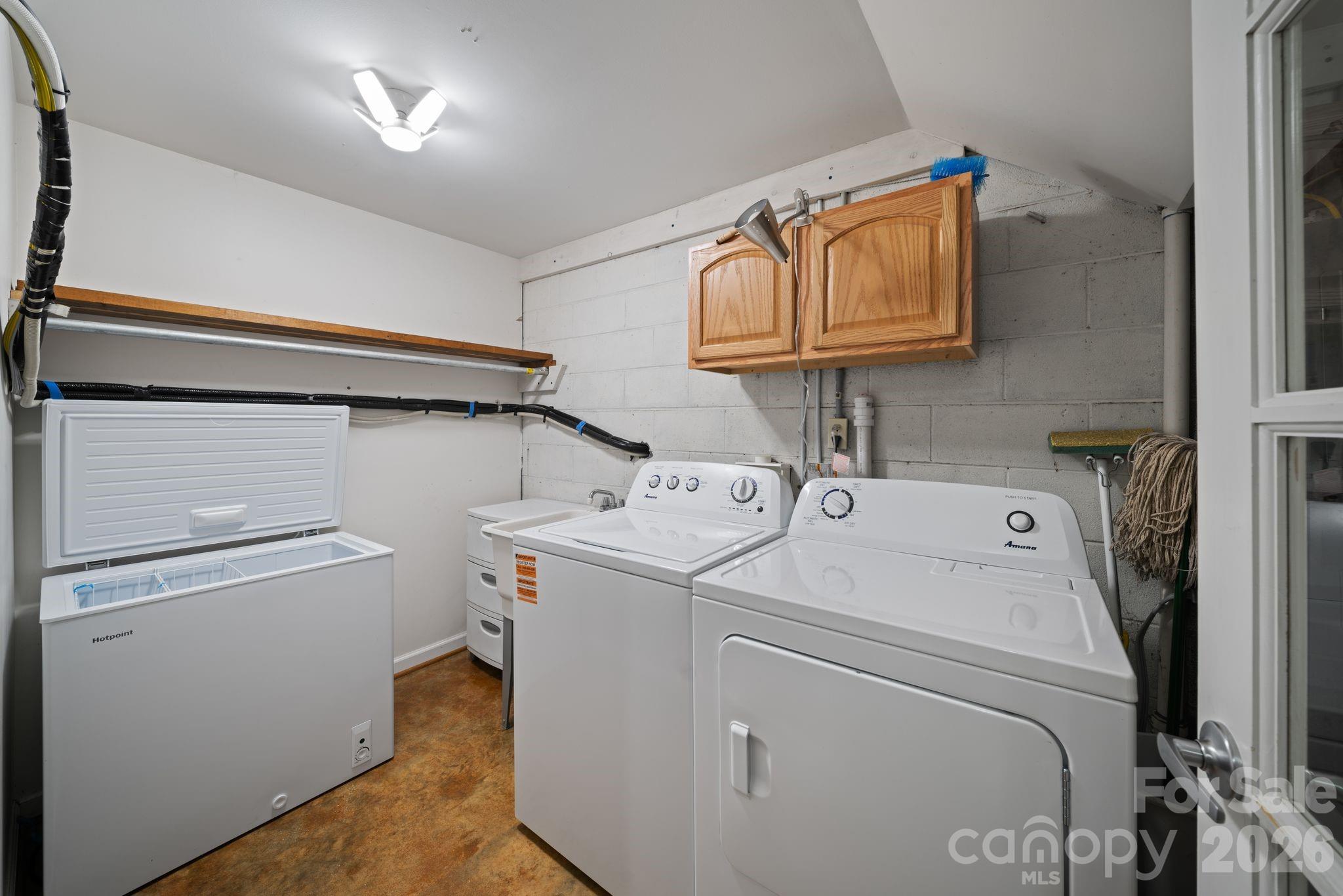 26 Cedar Hill Road Asheville, NC 28806 - Photo 31 of 40