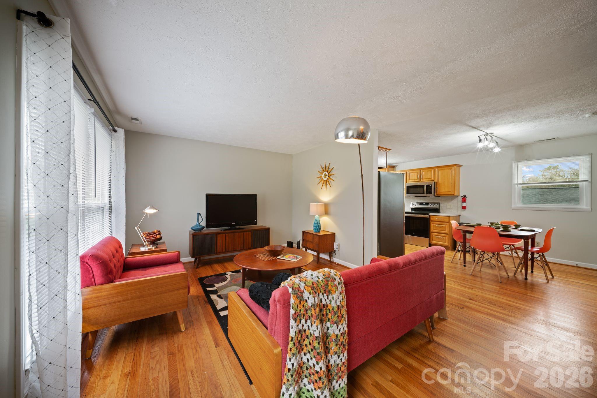 26 Cedar Hill Road Asheville, NC 28806 - Photo 4 of 40