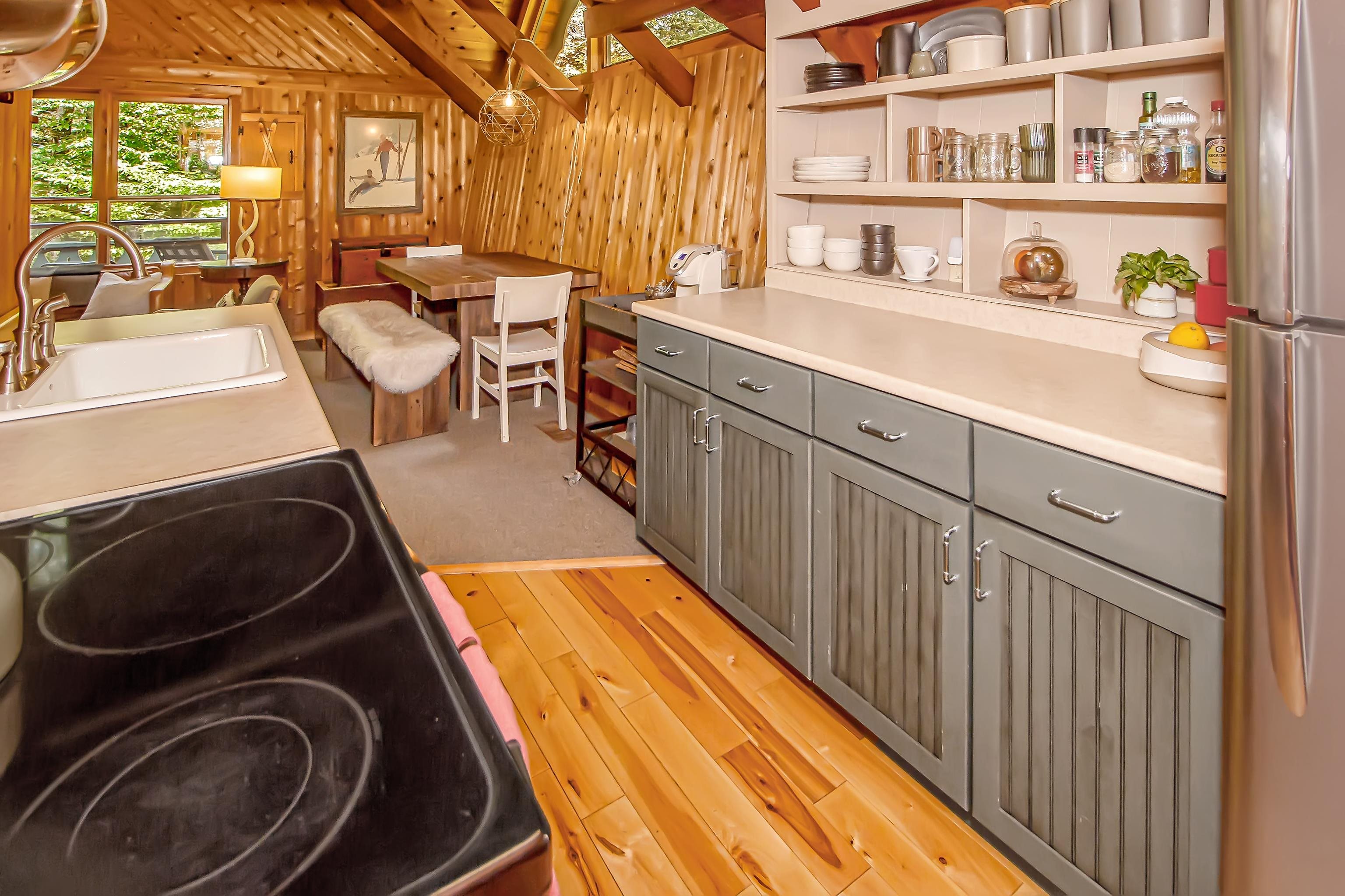 32 Ives Road Wilmington, VT 05363 - Photo 3 of 24 Gallery Image 3