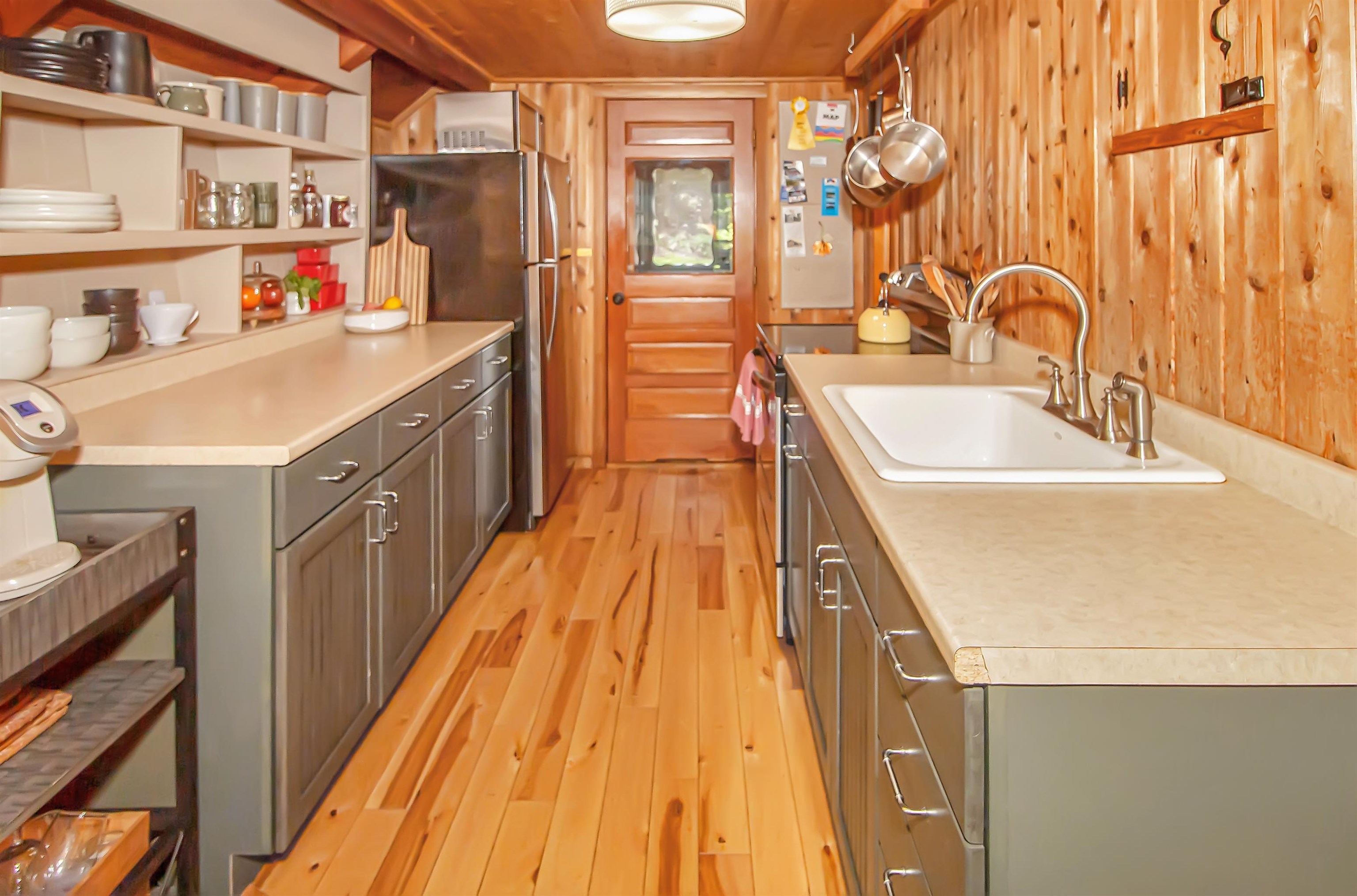 32 Ives Road Wilmington, VT 05363 - Photo 5 of 24 Gallery Image 5